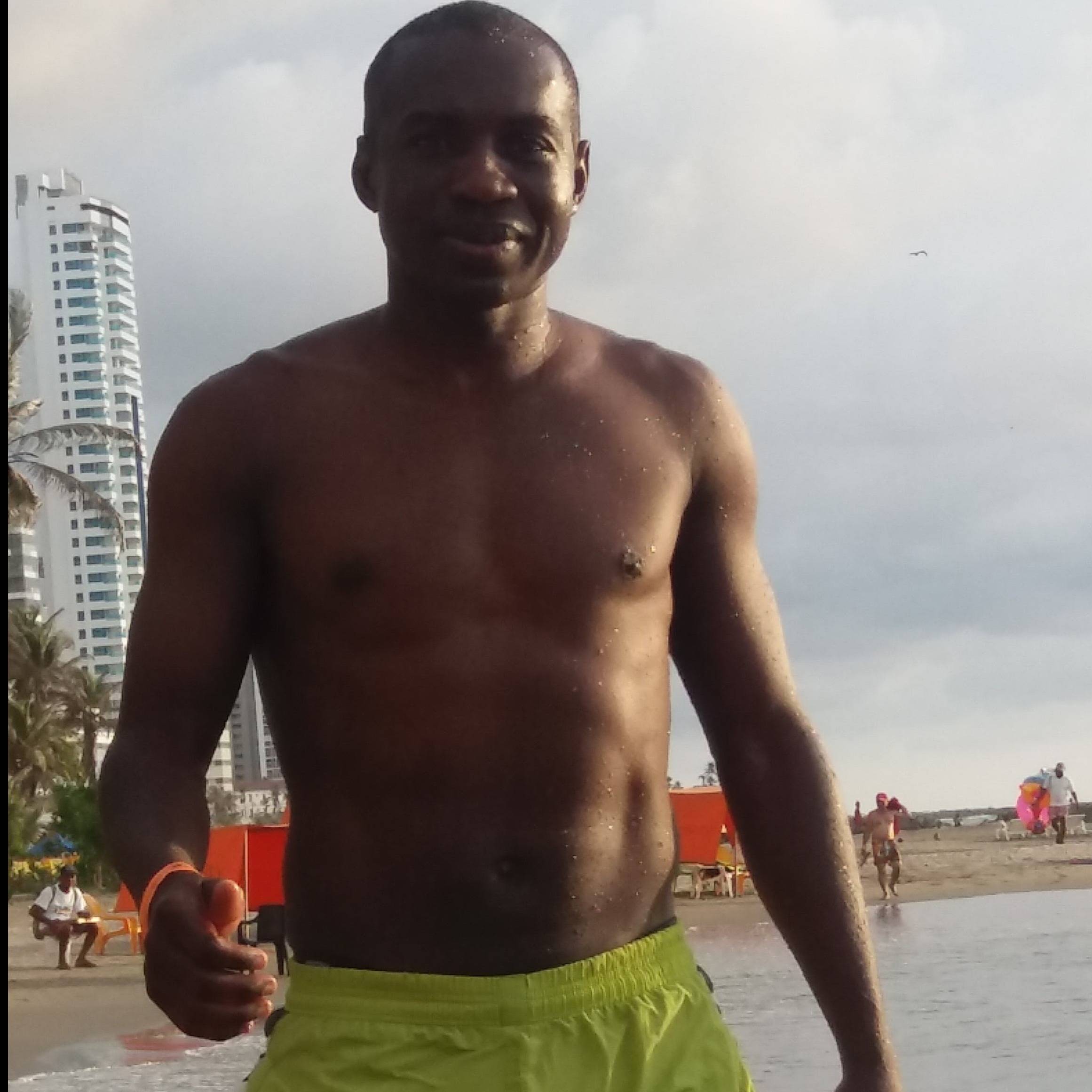 loverfans Roso761122 profile photo. Roso761122 5