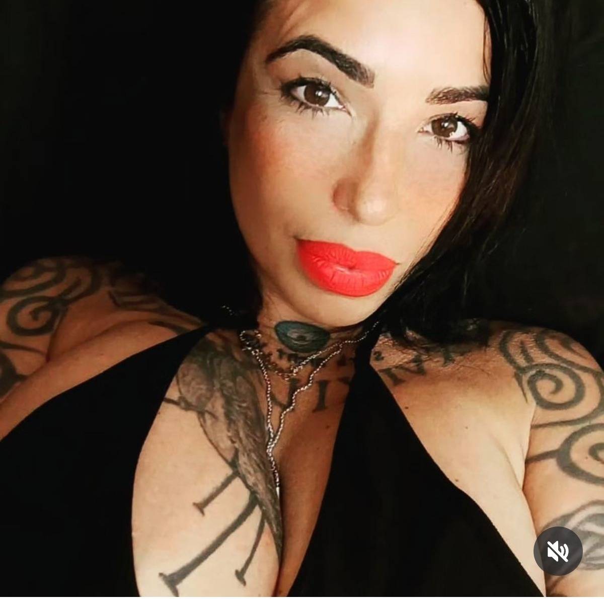 loverfans Sandra G profile photo. Sandra G 23