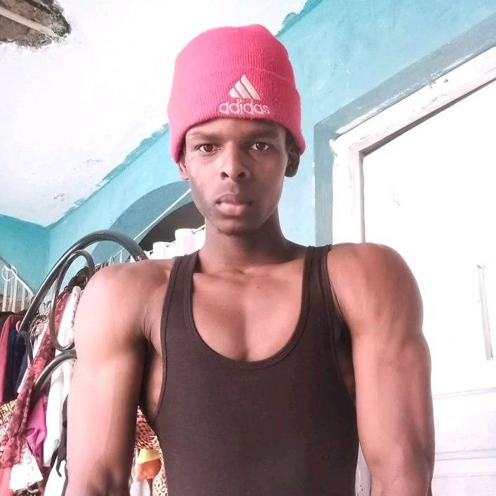 loverfans Gym Men profile photo. Gym Men 29
