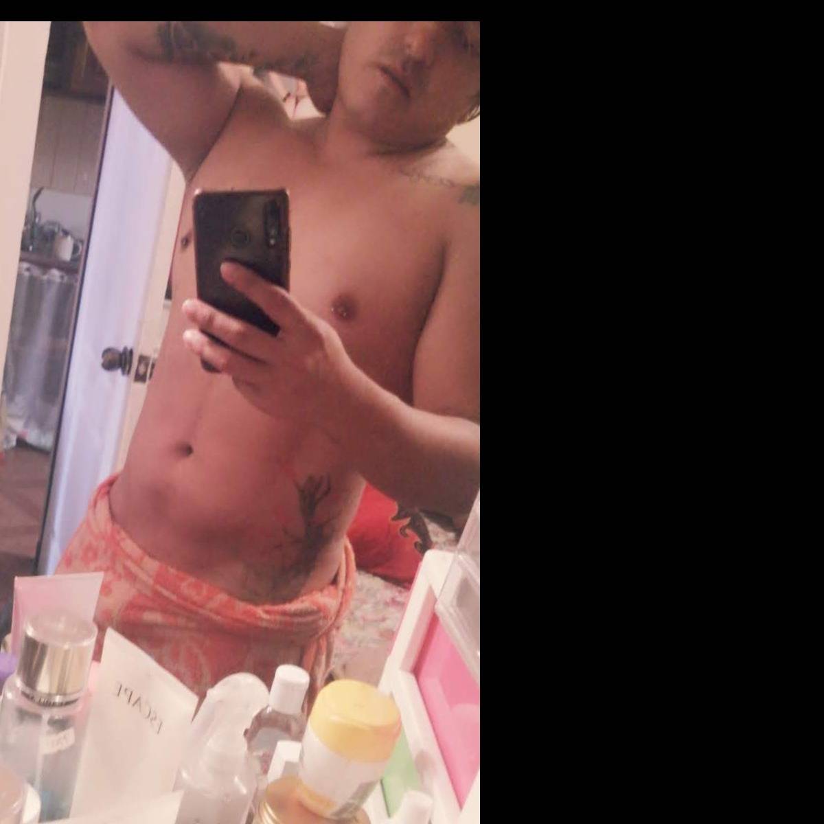 loverfans Yeison31 profile photo. Yeison31 6