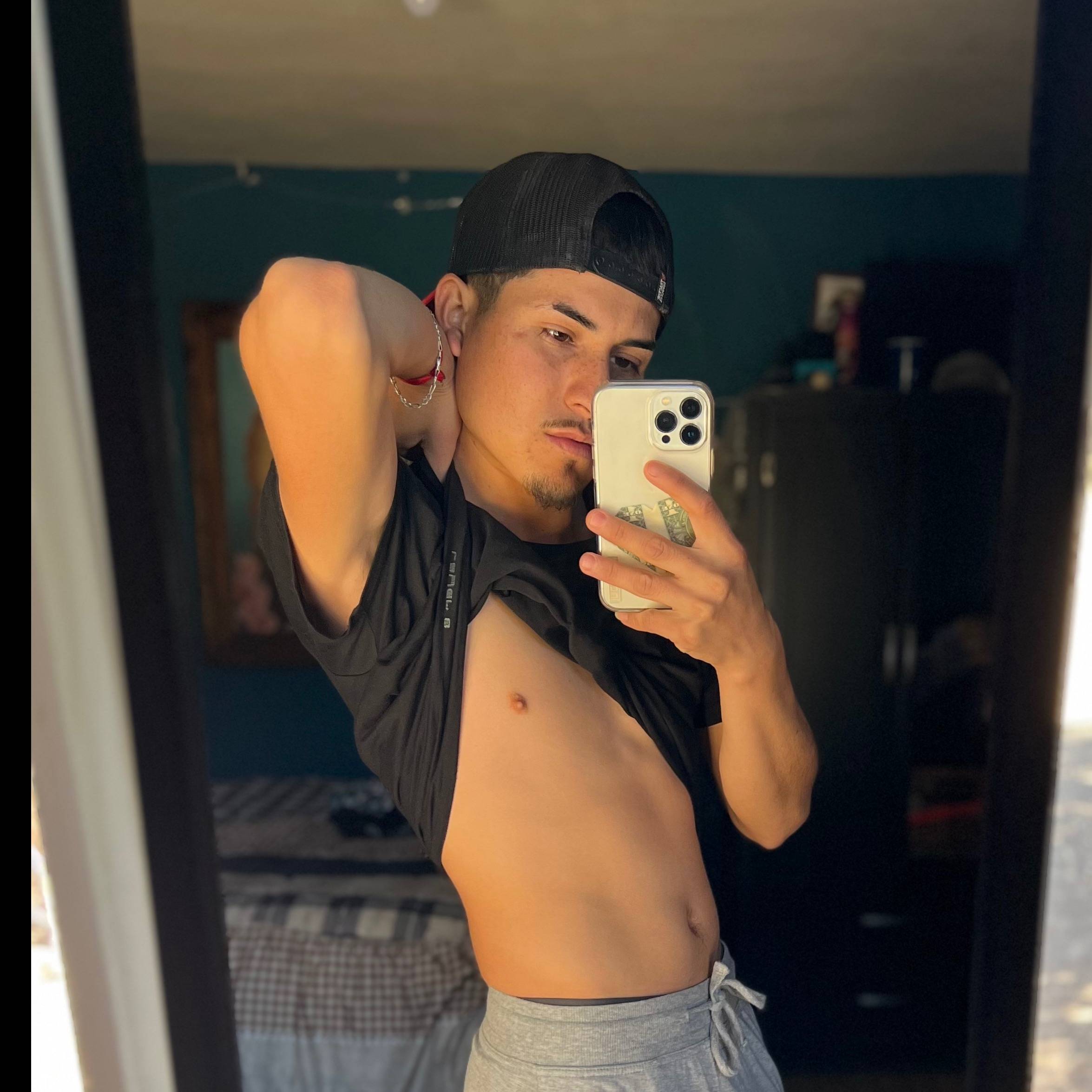 loverfans Yuni profile photo. Yuni 22