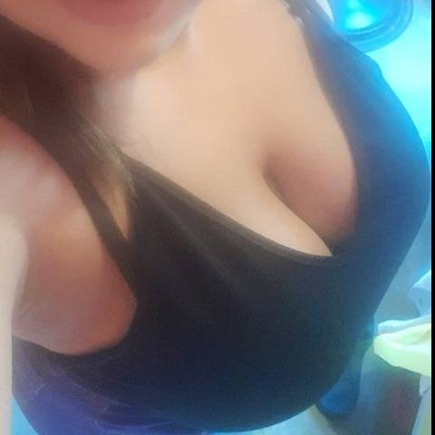 loverfans BigBoobsMami profile photo. BigBoobsMami 23