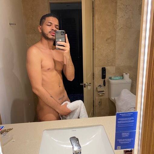 loverfans latinboy_15 profile photo. latinboy_15 29