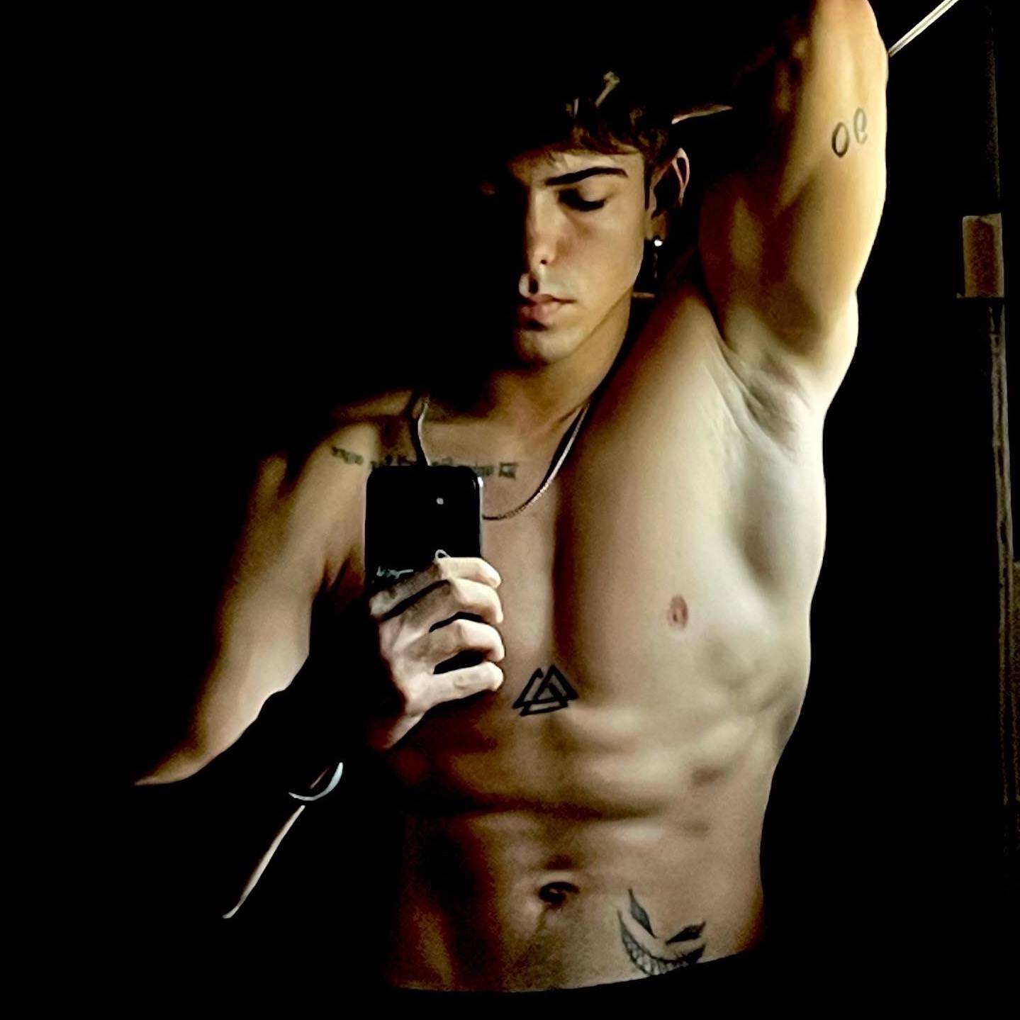 loverfans tonivlc6 profile photo. tonivlc6 3