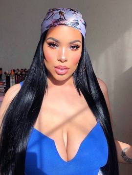 fancentro yenzmoney profile photo. yenzmoney 15
