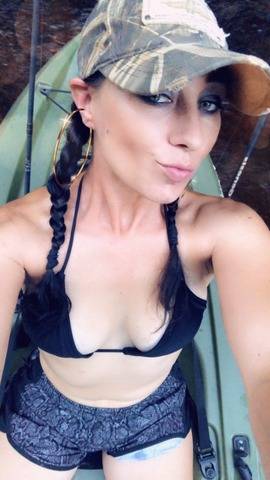 fancentro dustyasta profile photo. dustyasta 18