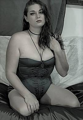 fancentro sashasaber profile photo. sashasaber 18