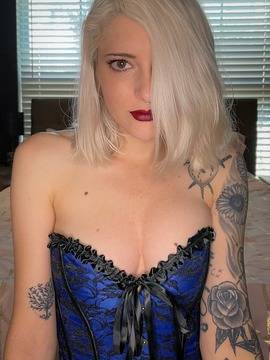 fancentro roxyelle profile photo. roxyelle 9