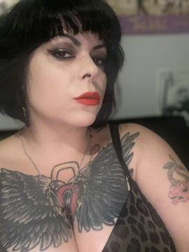 fancentro veronikafevevers profile photo. veronikafevevers 5