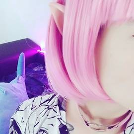 fancentro miaw18 profile photo. miaw18 2