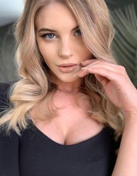 fancentro juliamia profile photo. juliamia 30