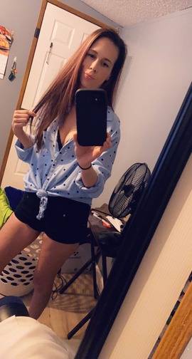 fancentro shy_cheyenne profile photo. shy_cheyenne 17