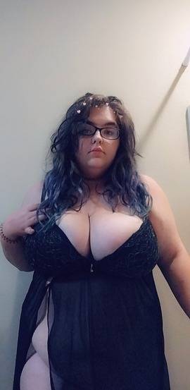 fancentro thatonecurvybaby profile photo. thatonecurvybaby 1