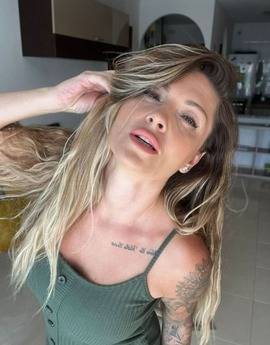 fancentro sarahmontana profile photo. sarahmontana 5