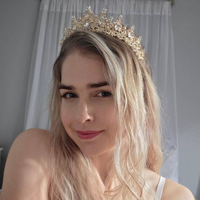 onlyfans Roxanne Ackerman profile photo. Roxanne Ackerman 8