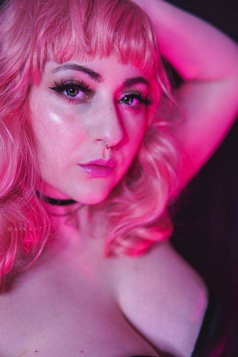 fansly Kayt profile photo. Kayt 17