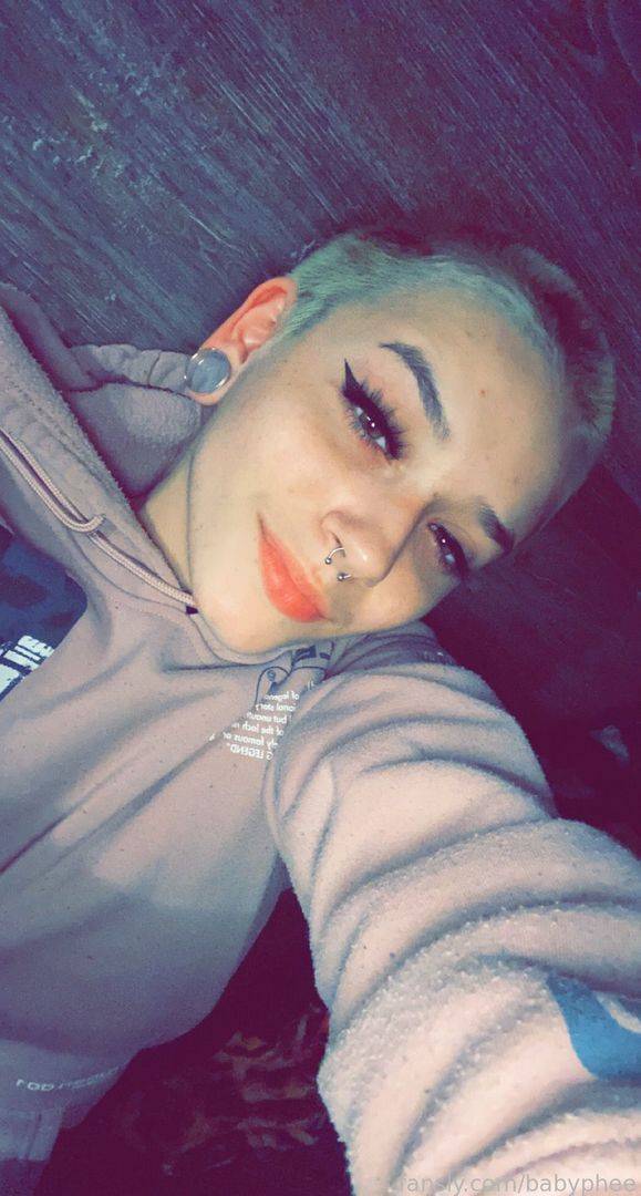 fansly babyphee profile photo. babyphee 36