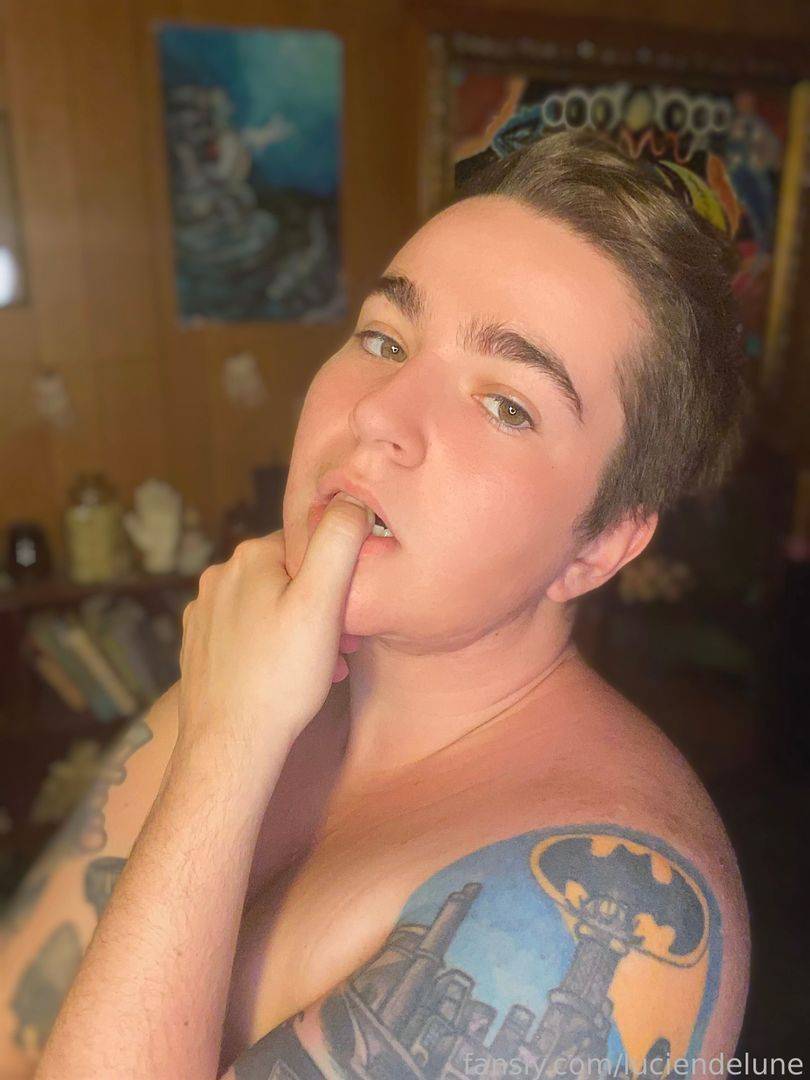 fansly fetish friendly ✨ profile photo. fetish friendly ✨ 13
