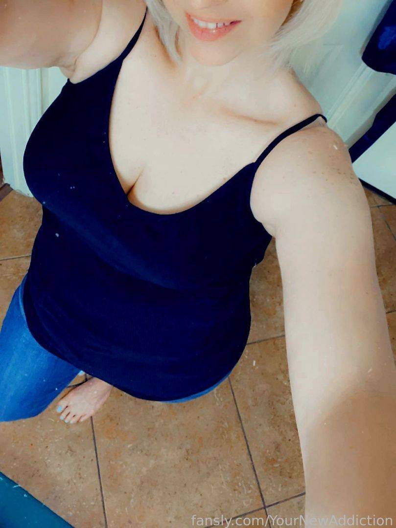 fansly Angelmoonbaby profile photo. Angelmoonbaby 20