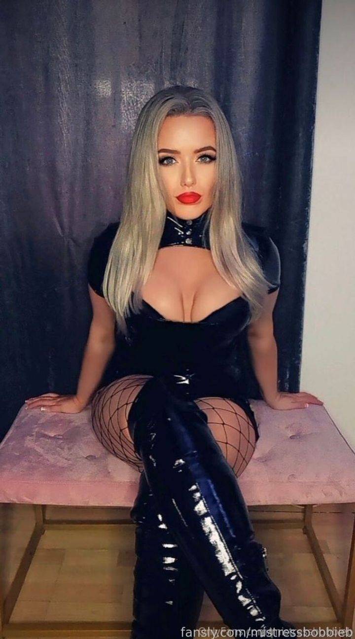 fansly Mistress Britain profile photo. Mistress Britain 2