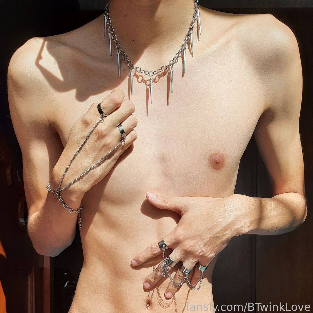 fansly BTwinkLove profile photo. BTwinkLove 29