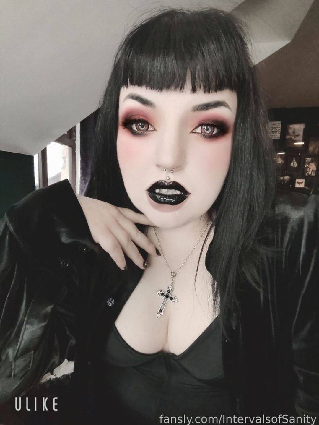 fansly IntervalsofSanity profile photo. IntervalsofSanity 1