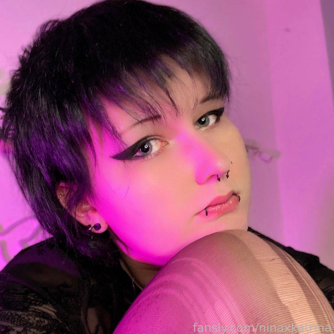 fansly NinaXKatrina💕 profile photo. NinaXKatrina💕 22