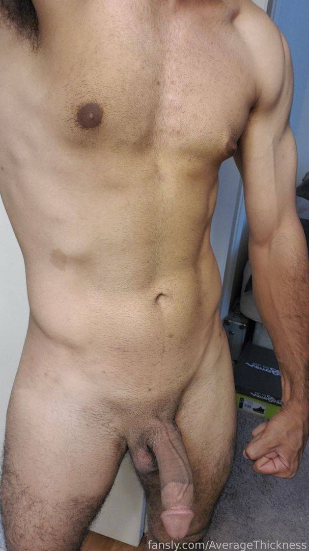 fansly AverageThickness profile photo. AverageThickness 17