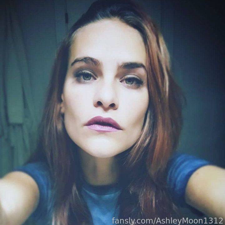 fansly Ashley Moon profile photo. Ashley Moon 19
