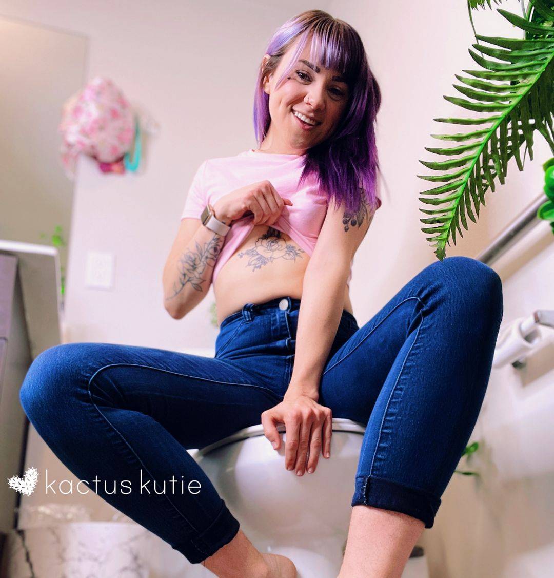 fansly kactuskutieVIPee profile photo. kactuskutieVIPee 1