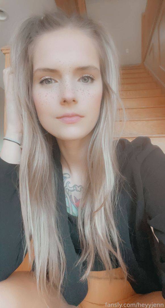 fansly Heyyjenn profile photo. Heyyjenn 2