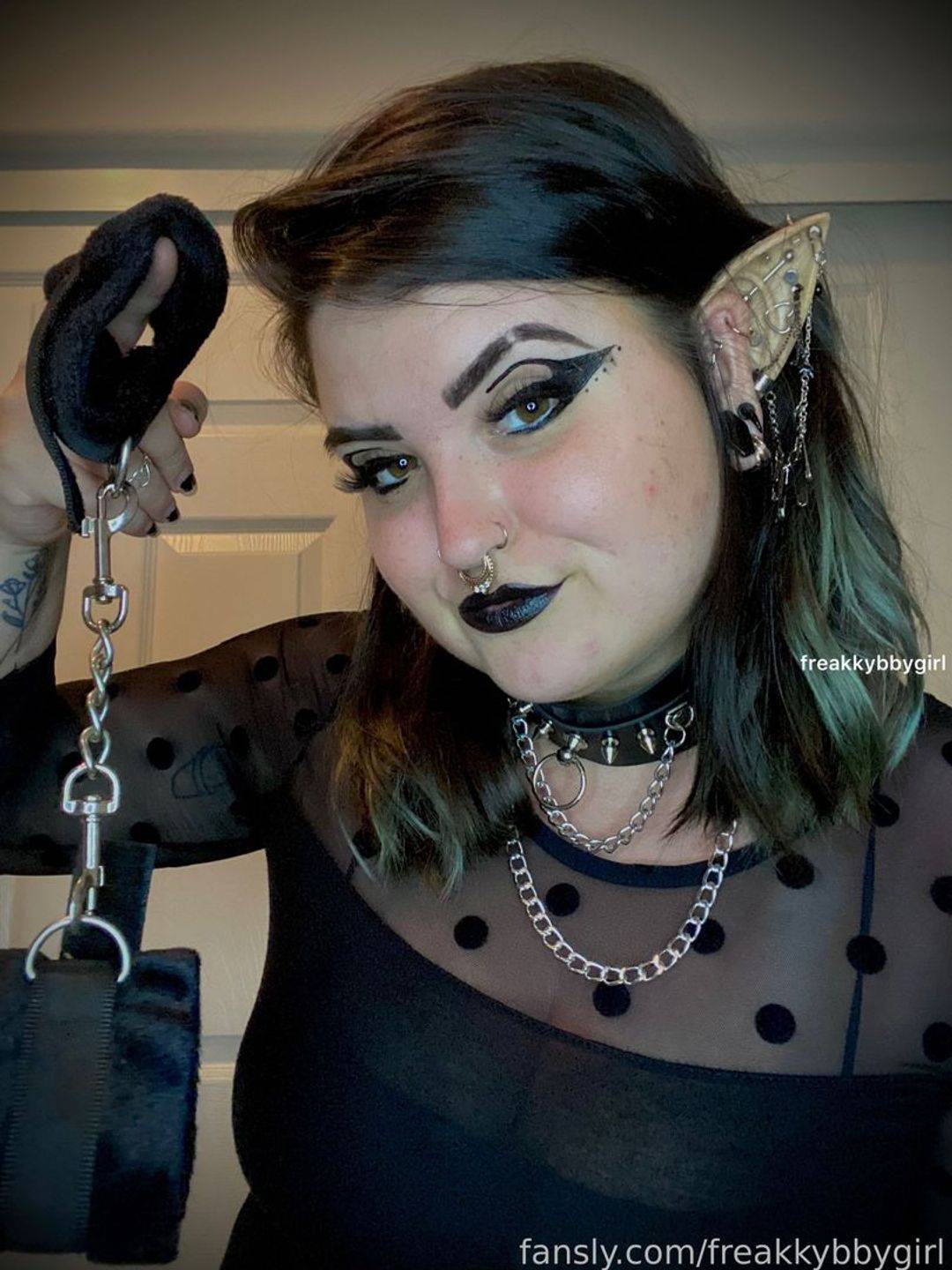 fansly Victoria Rose profile photo. Victoria Rose 18