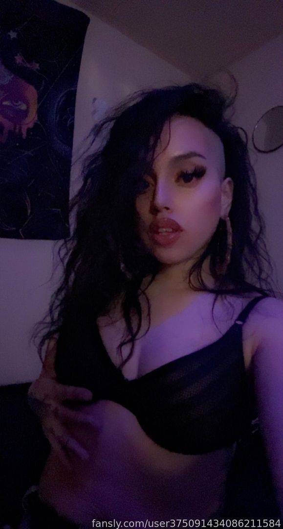 fansly Funsizedlana profile photo. Funsizedlana 7