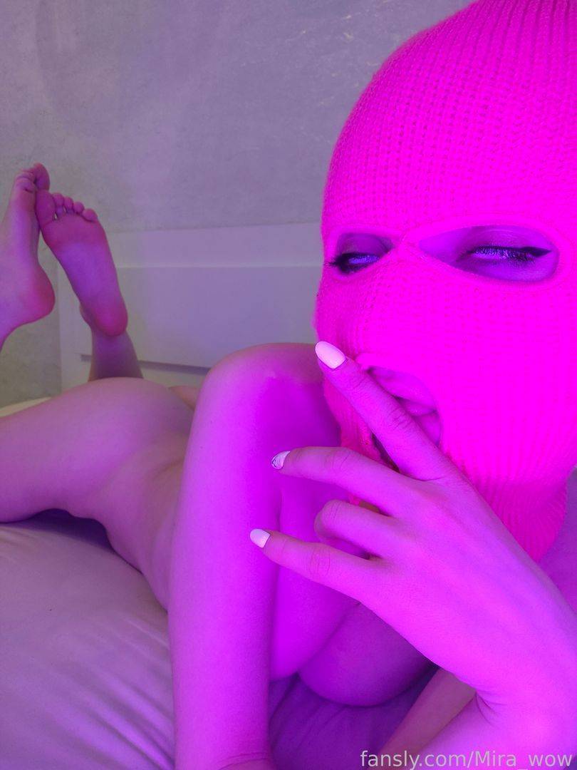 fansly Eva profile photo. Eva 7