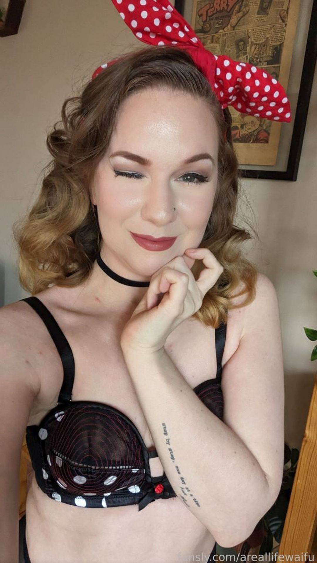 fansly A Real Life Waifu profile photo. A Real Life Waifu 20