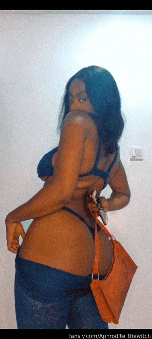 fansly Aphrodite_thewitch profile photo. Aphrodite_thewitch 27