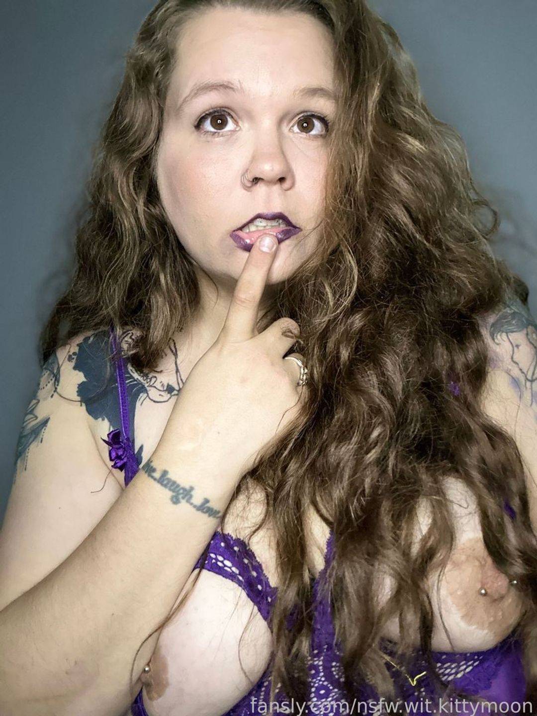 fansly Nsfw.wit.KittyMoon  profile photo. Nsfw.wit.KittyMoon  24