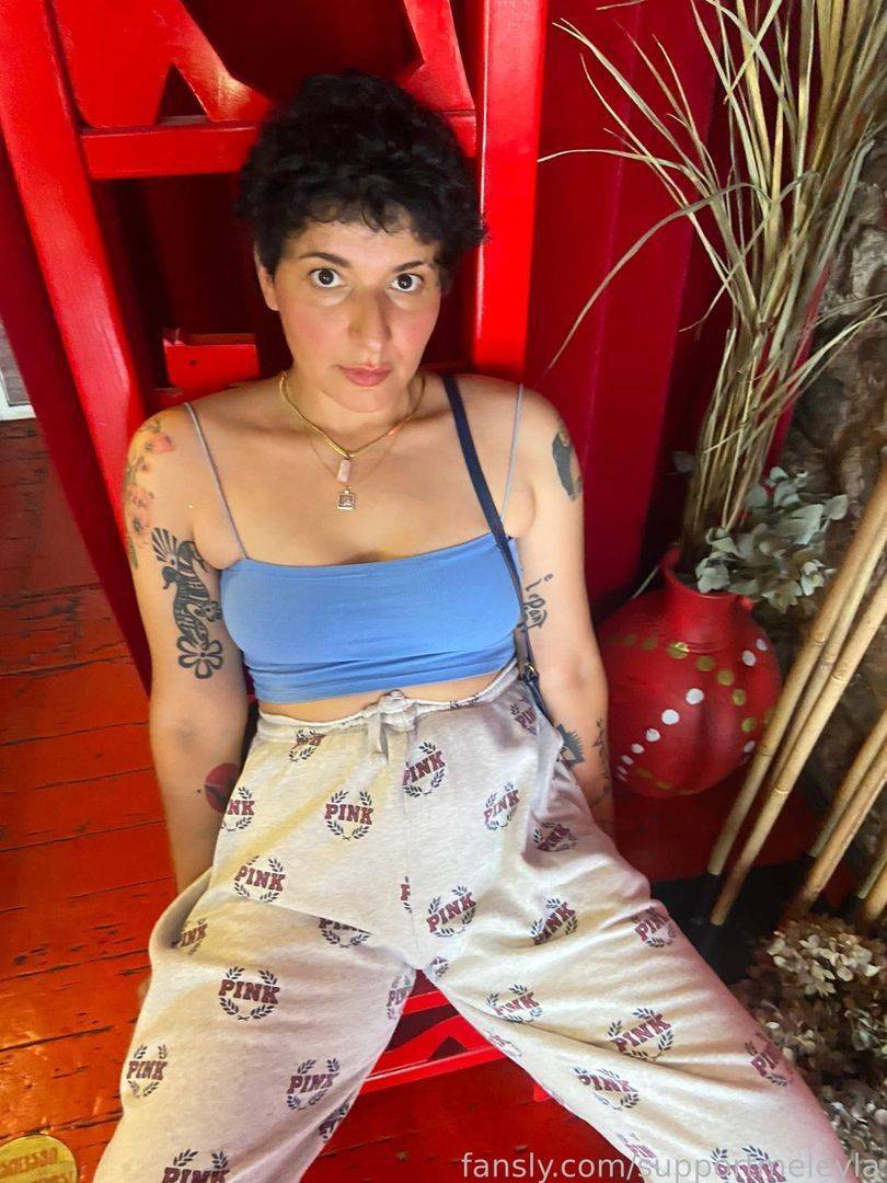 fansly meleyla profile photo. meleyla 2