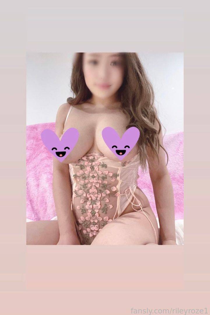 fansly Riley Roze profile photo. Riley Roze 16