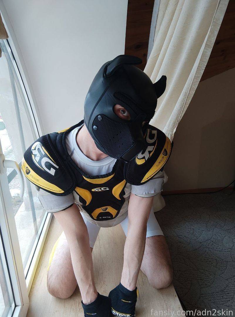 fansly Andrew's 2nd skin profile photo. Andrew's 2nd skin 6