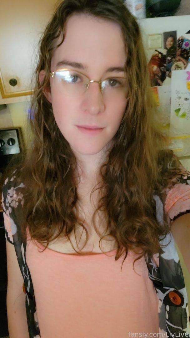 fansly LivLive profile photo. LivLive 20
