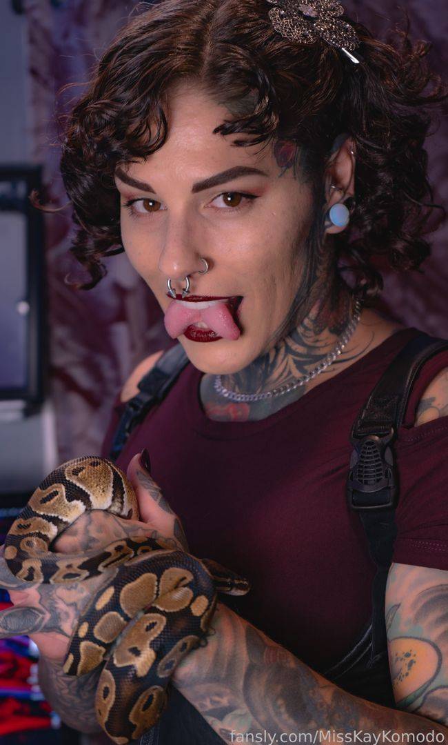 fansly MissKayKomodo profile photo. MissKayKomodo 3