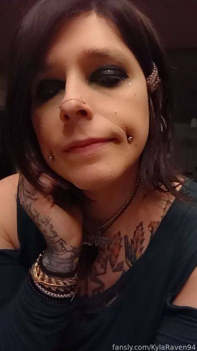 fansly Princess Raven profile photo. Princess Raven 17