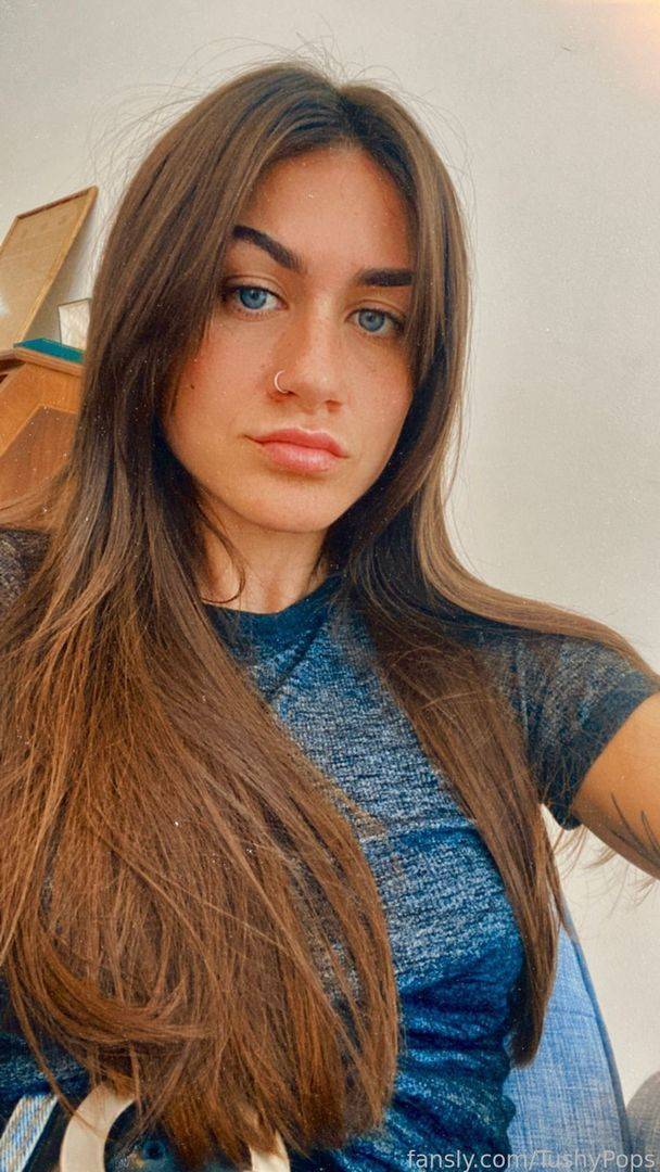fansly Tushy Pops profile photo. Tushy Pops 30