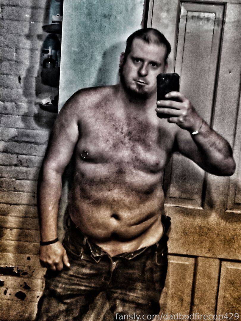 fansly dadbodfirecop429 profile photo. dadbodfirecop429 7