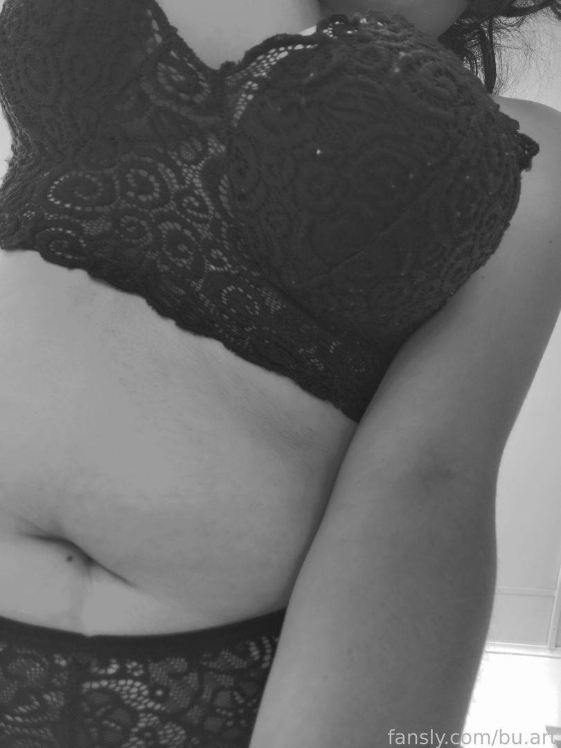 fansly bu-art profile photo. bu-art 19