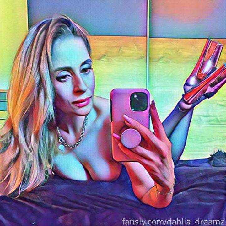 fansly dahlia_dreamz profile photo. dahlia_dreamz 1
