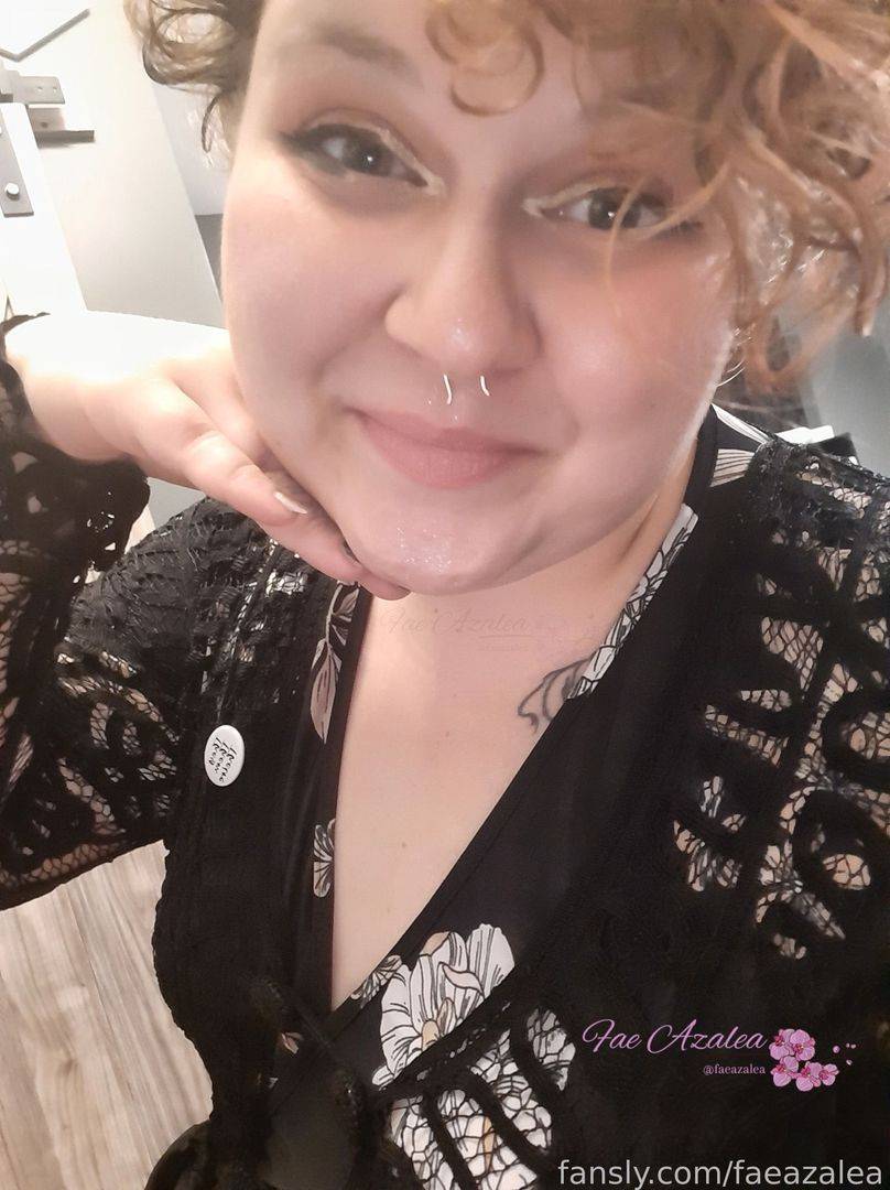 fansly Azalea profile photo. Azalea 2