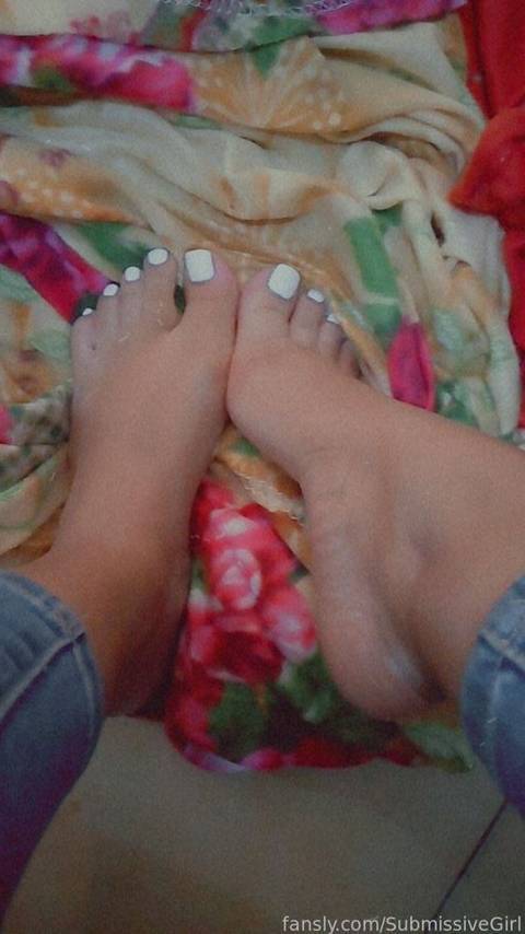 fansly JuicyFeet🦶❤️ profile photo. JuicyFeet🦶❤️ 38