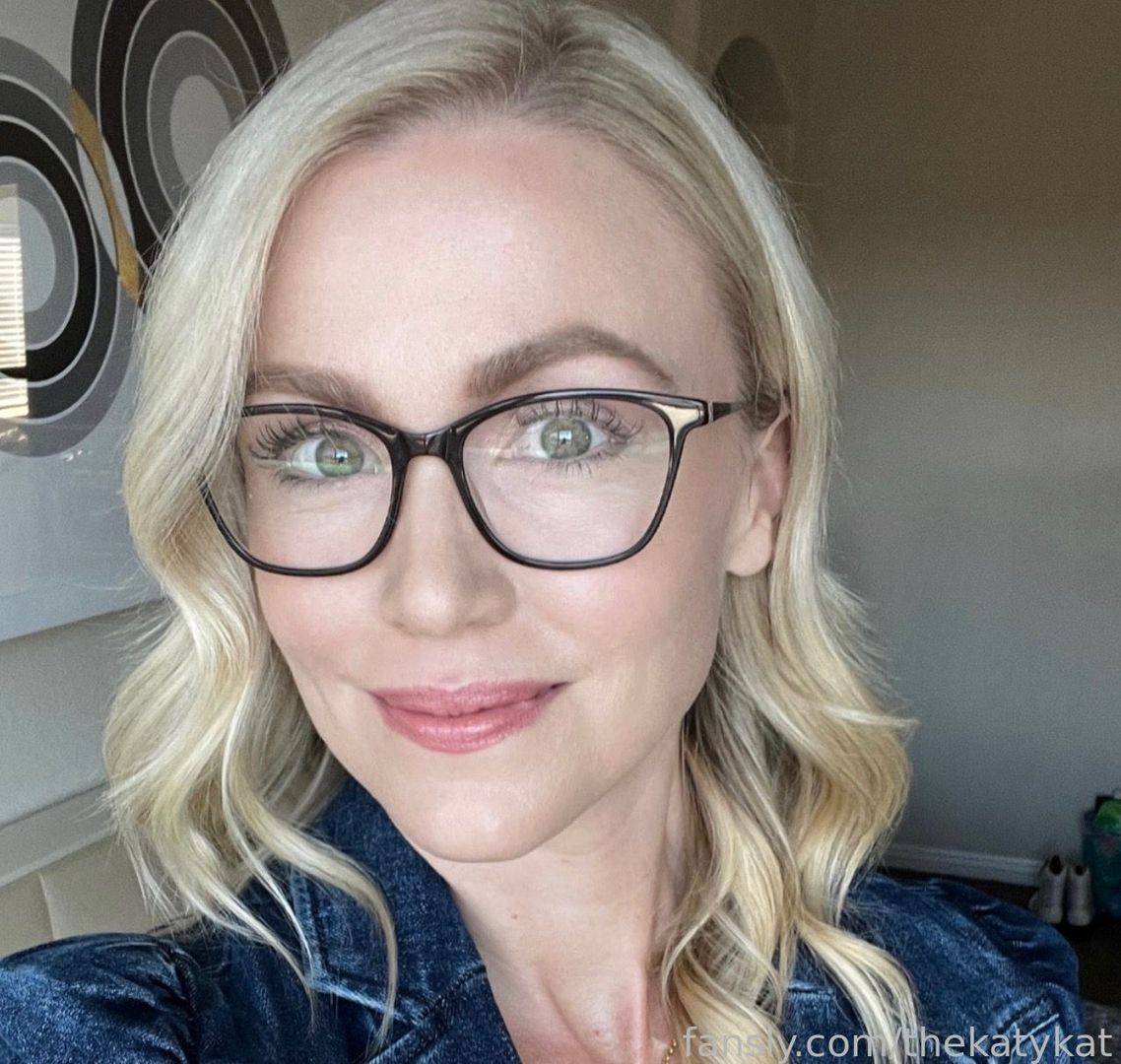 fansly thekatykat profile photo. thekatykat 11